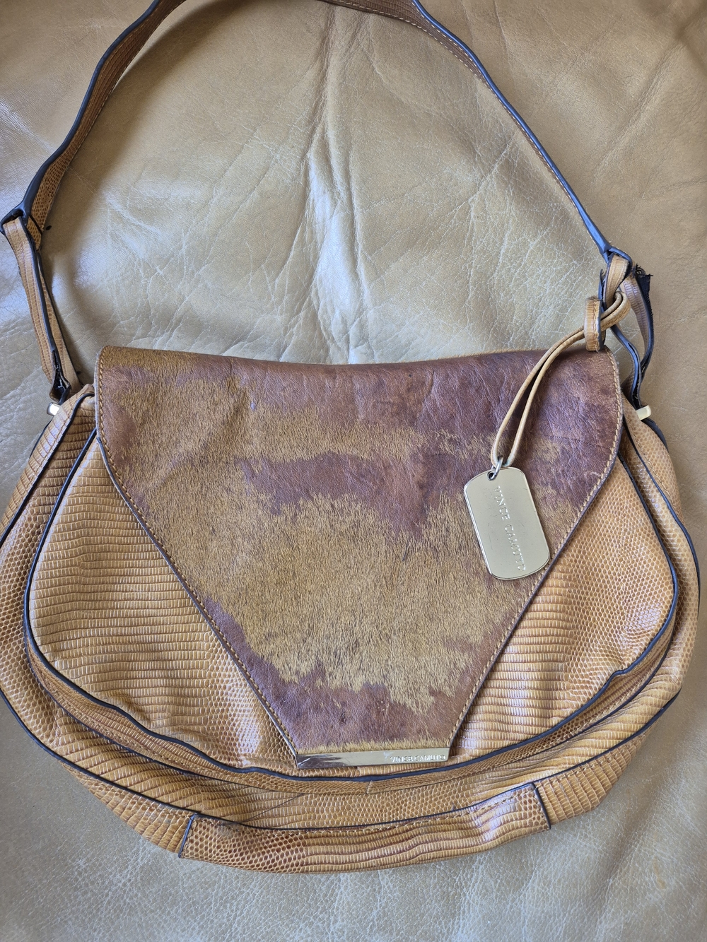 💕Vince Camuto Leather & Haircalf Two-Tone Hobo Shoulder Bag💕